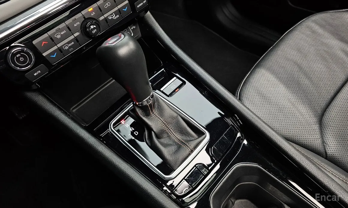 Фото 9 - Jeep Compass