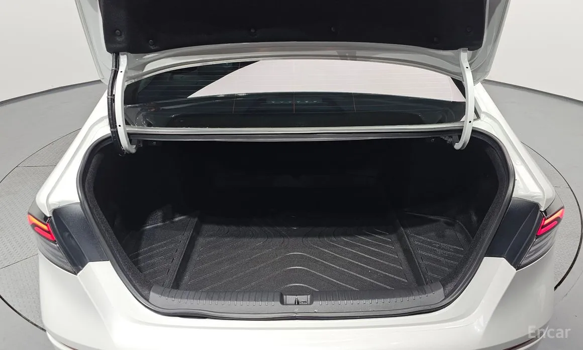 Honda Accord 2023 2.0 Hybrid Touring