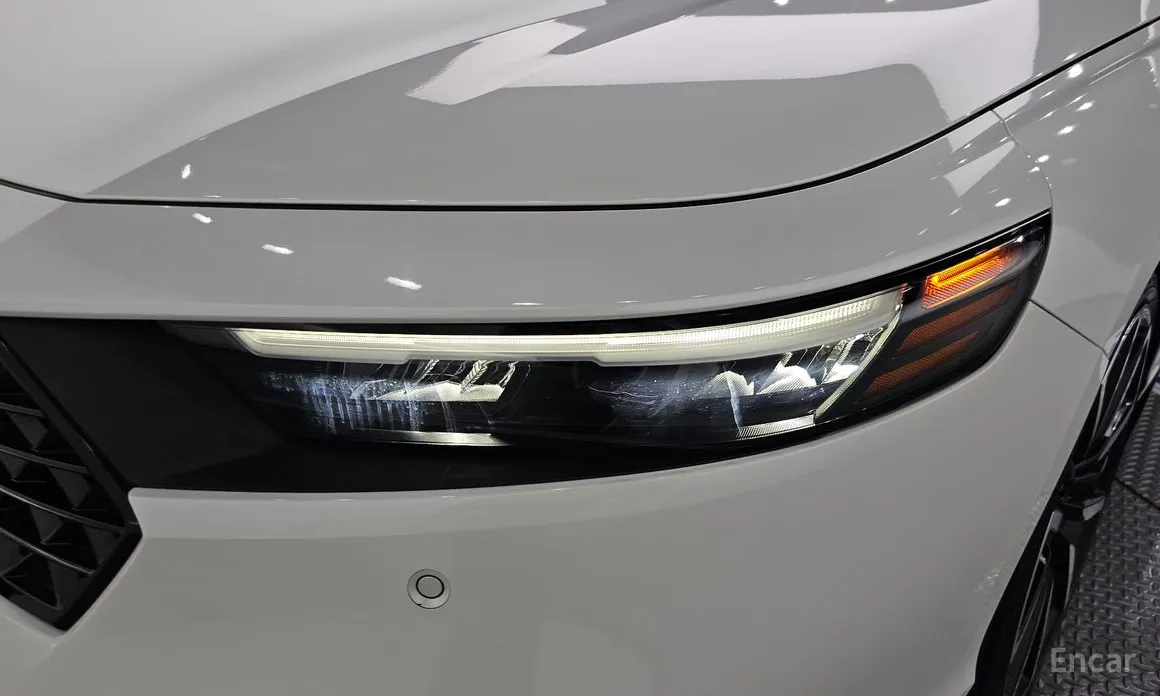 Honda Accord 2023 2.0 Hybrid Touring