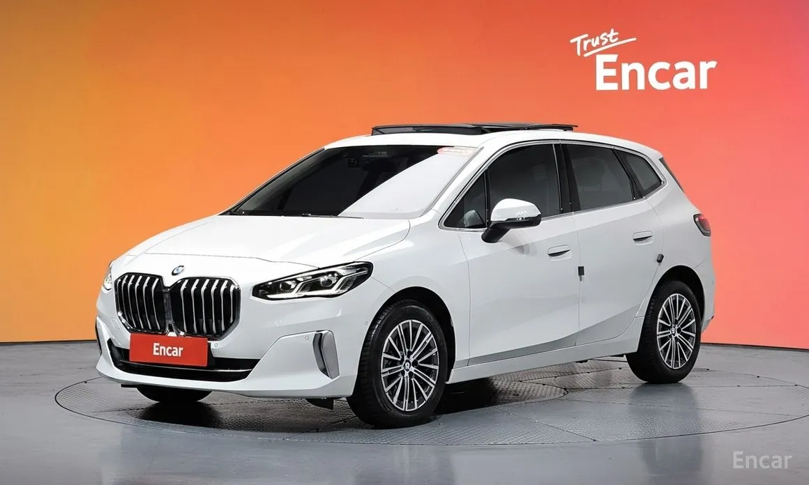 BMW 2 Series 2022 220i Luxury