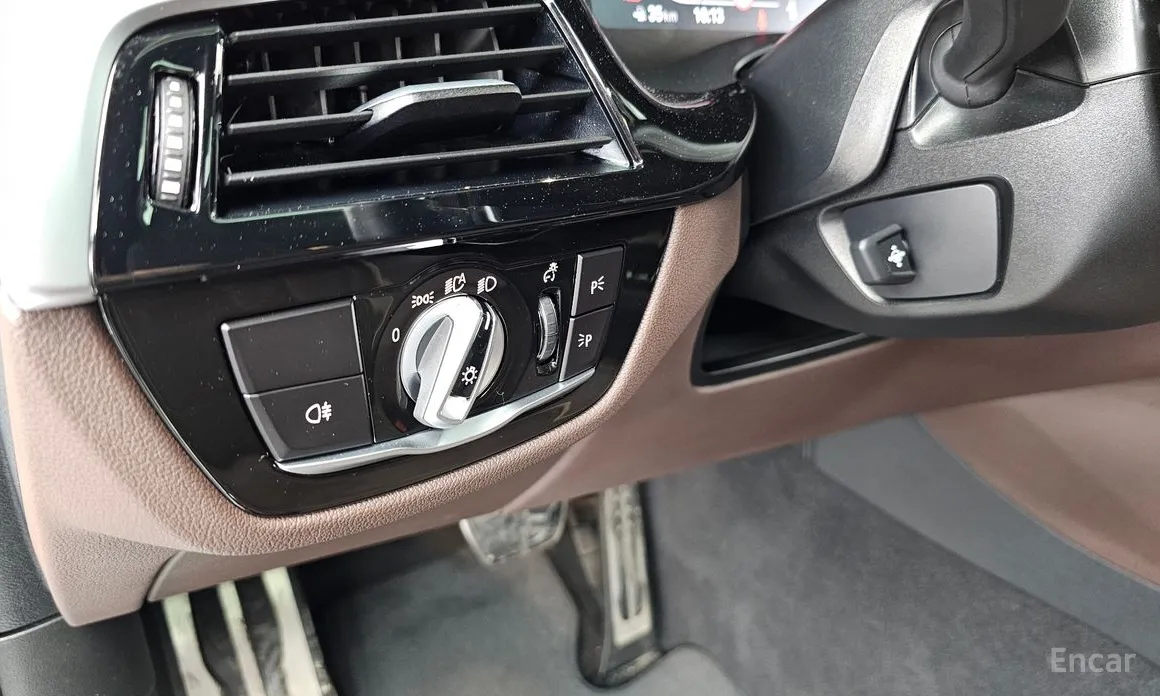 BMW Gran Turismo 2017 630i xDrive M Sport