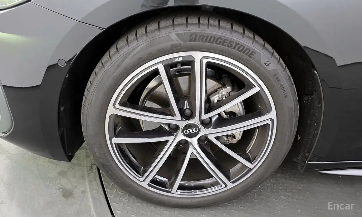 Audi A5 2025 40 TFSI Quattro S Line