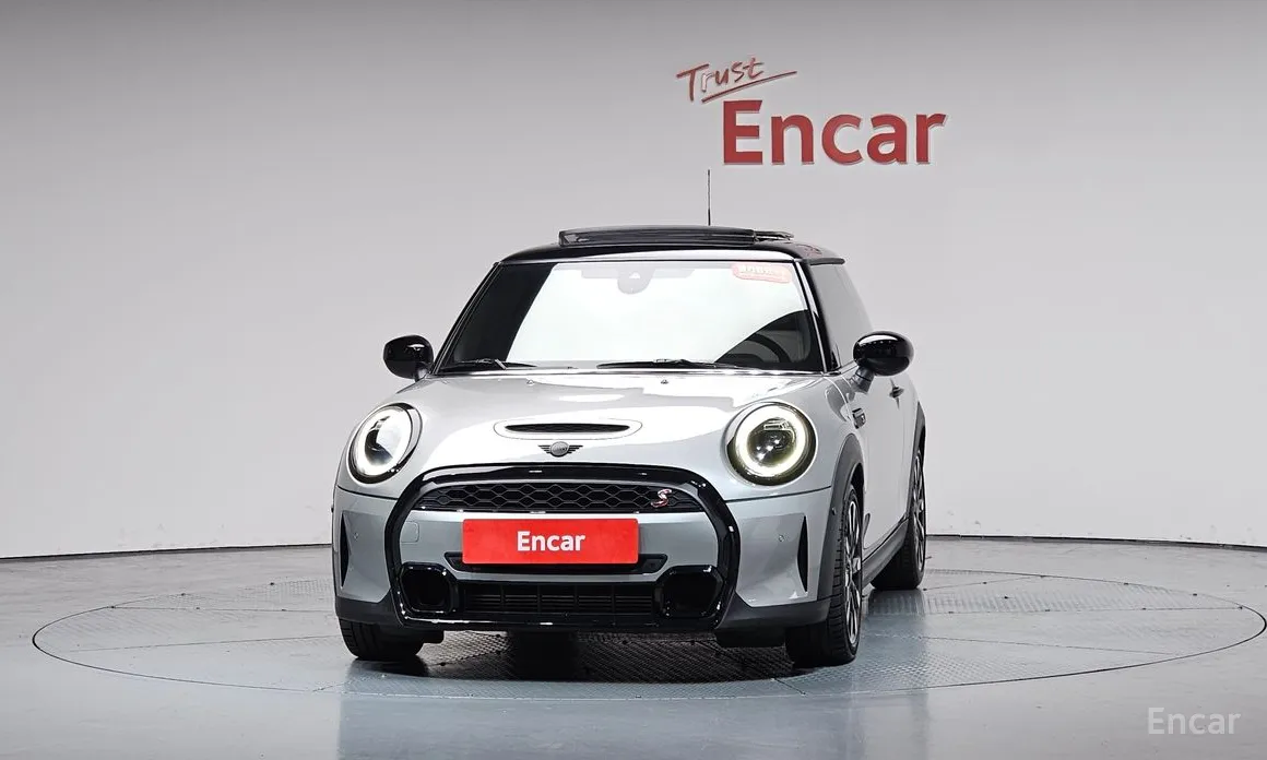 Mini Cooper 2001 Classic Launch Pack