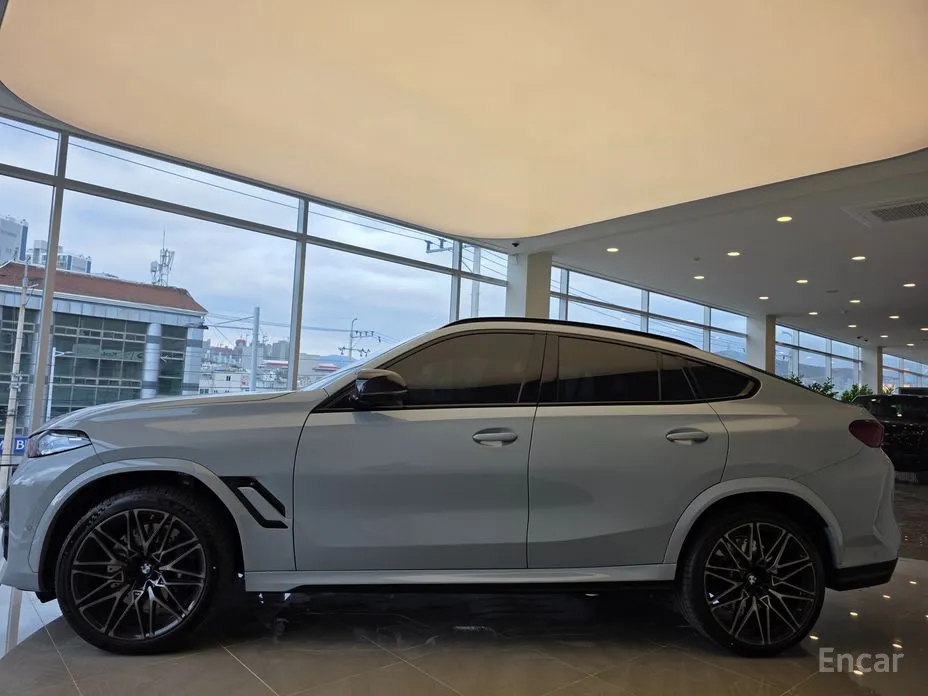 2020 BMW X6 M