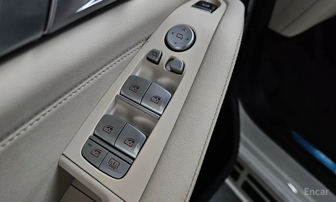 Фото 42 - BMW X7