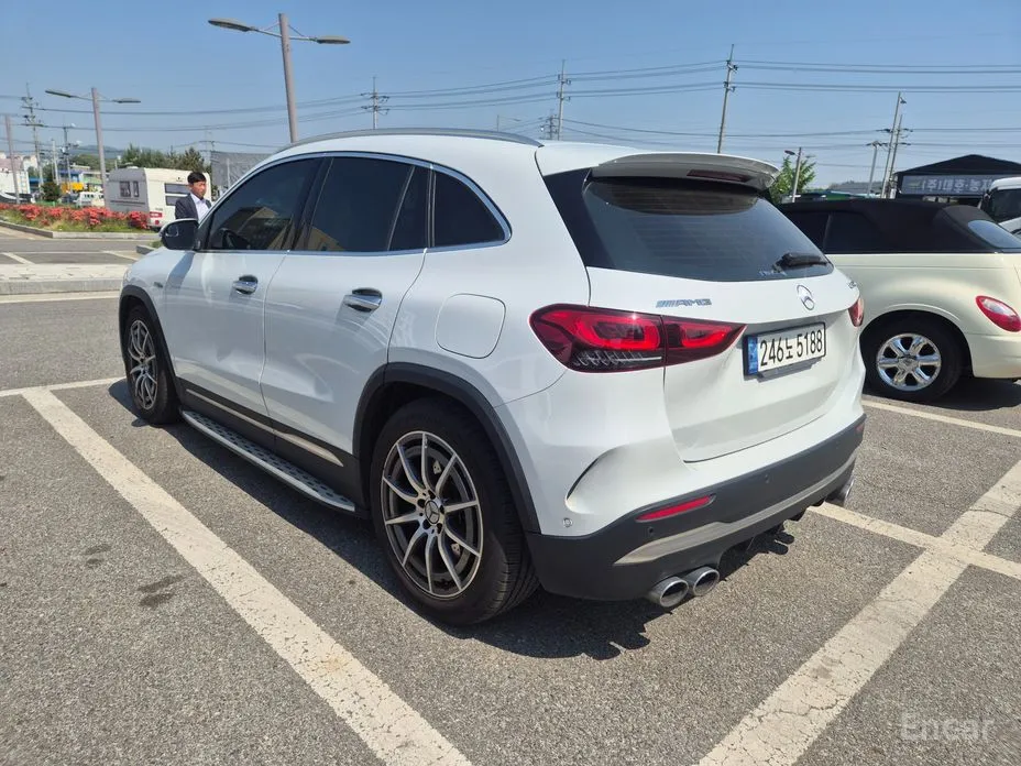 2020 Mercedes-Benz GLA-Class