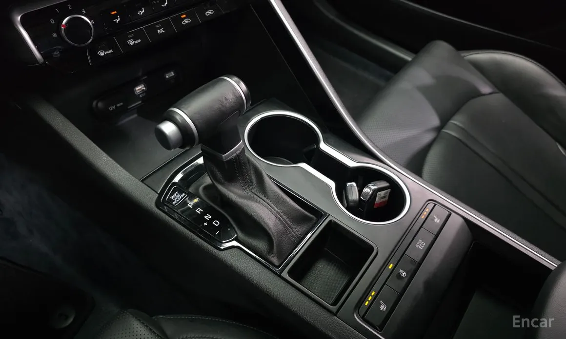 Photo 9 - Kia K5