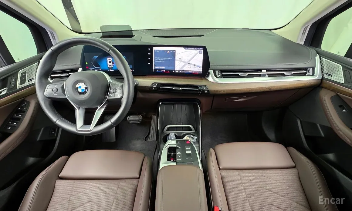 BMW 2 Series 2022 220i Luxury
