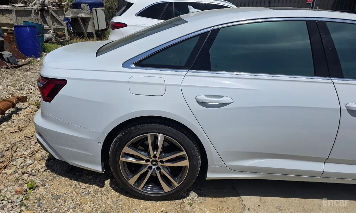 Audi A6 2019 45 TFSI Quattro Premium