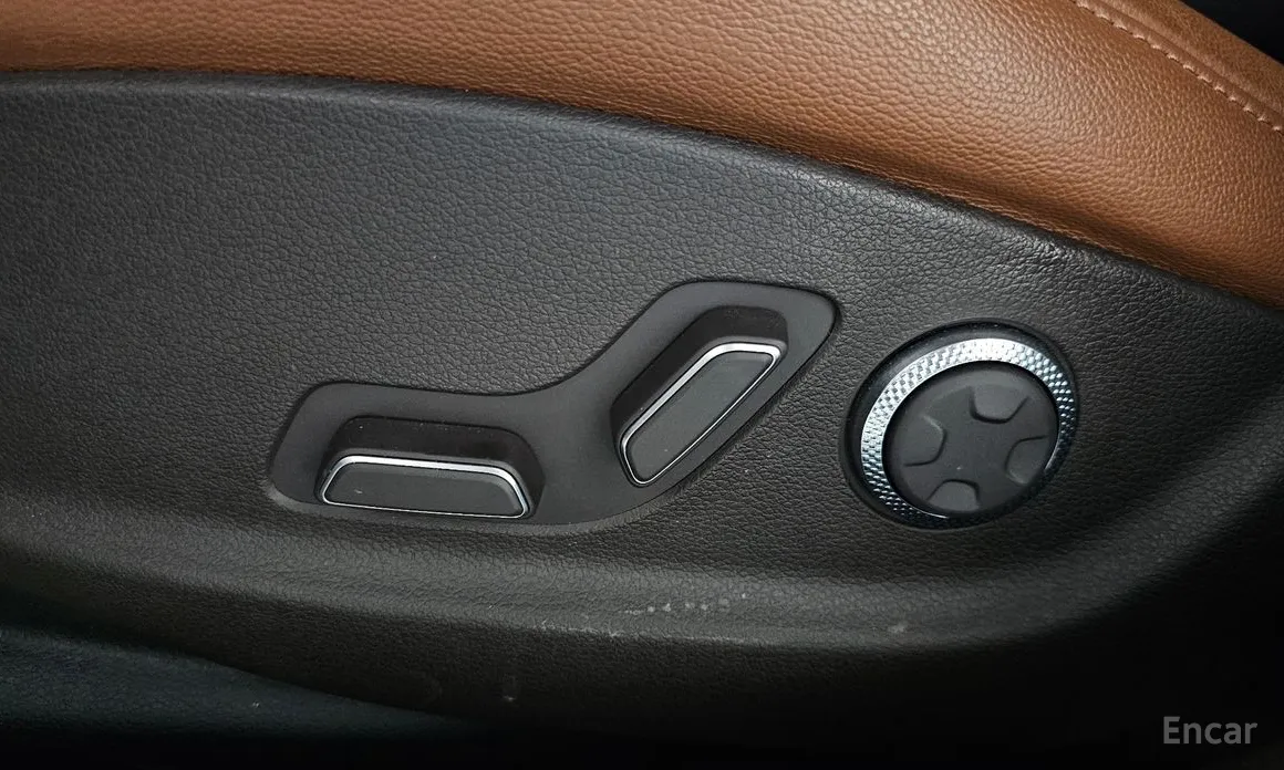 Фото 18 - Genesis G80