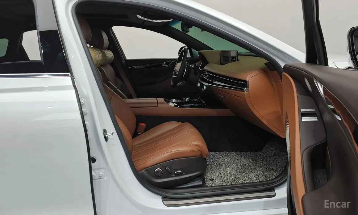 Фото 26 - Genesis G80