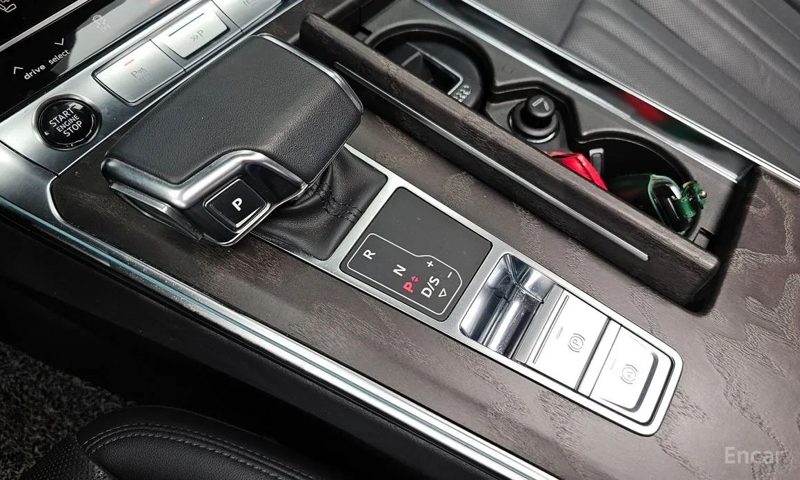 Фото 9 - Audi A6