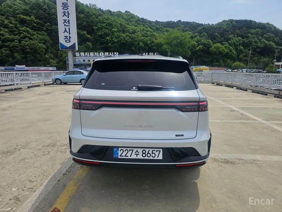 Renault Grand Koleos 2024 1.5 E-TECH Iconic 2WD