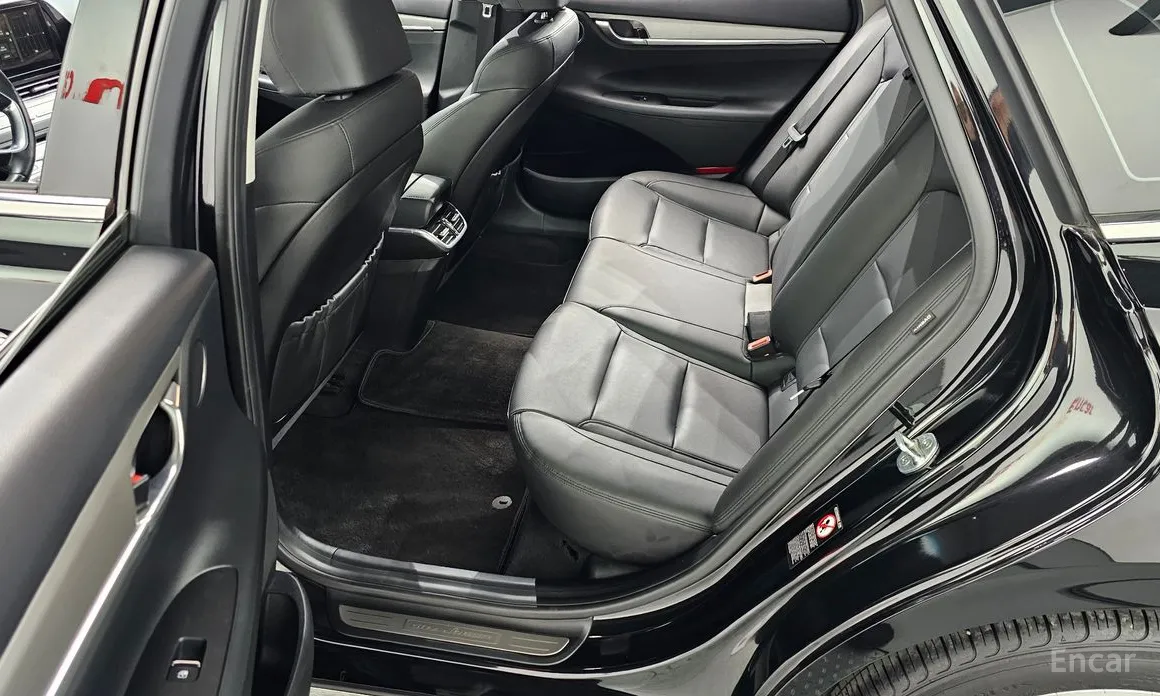 Zdjęcie 17 - Hyundai Grandeur
