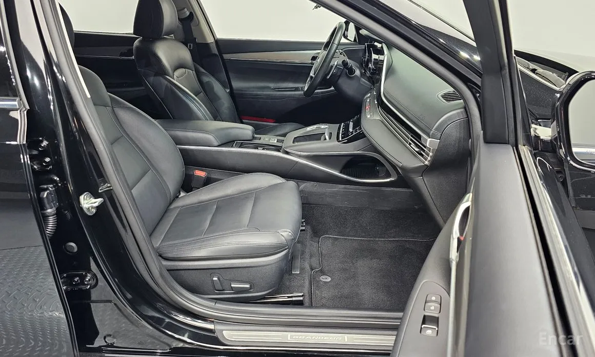 Zdjęcie 26 - Hyundai Grandeur