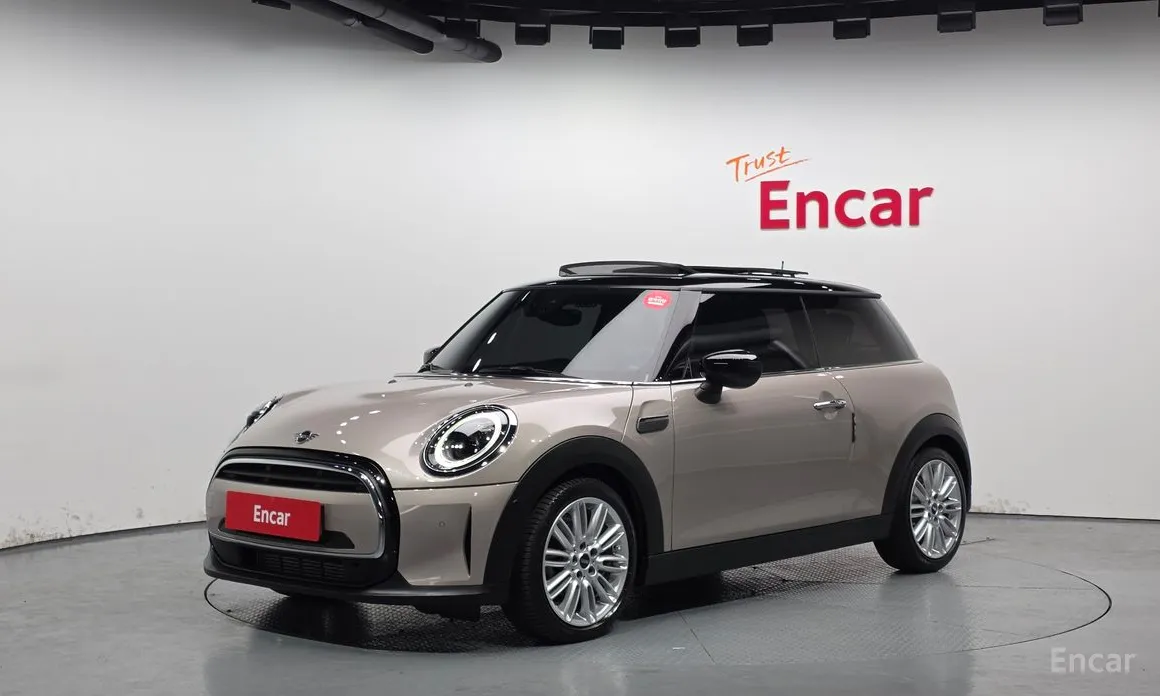 Mini Cooper 2001 Classic Plus Launch Pack