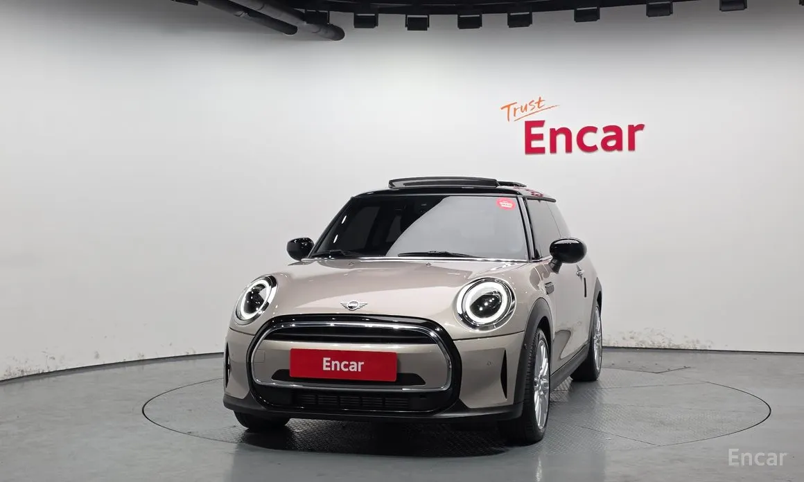 Mini Cooper 2001 Classic Plus Launch Pack