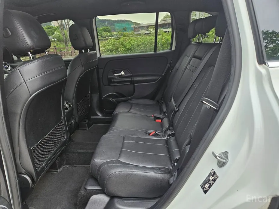Mercedes-Benz GLB-Class 2020 GLB200 d