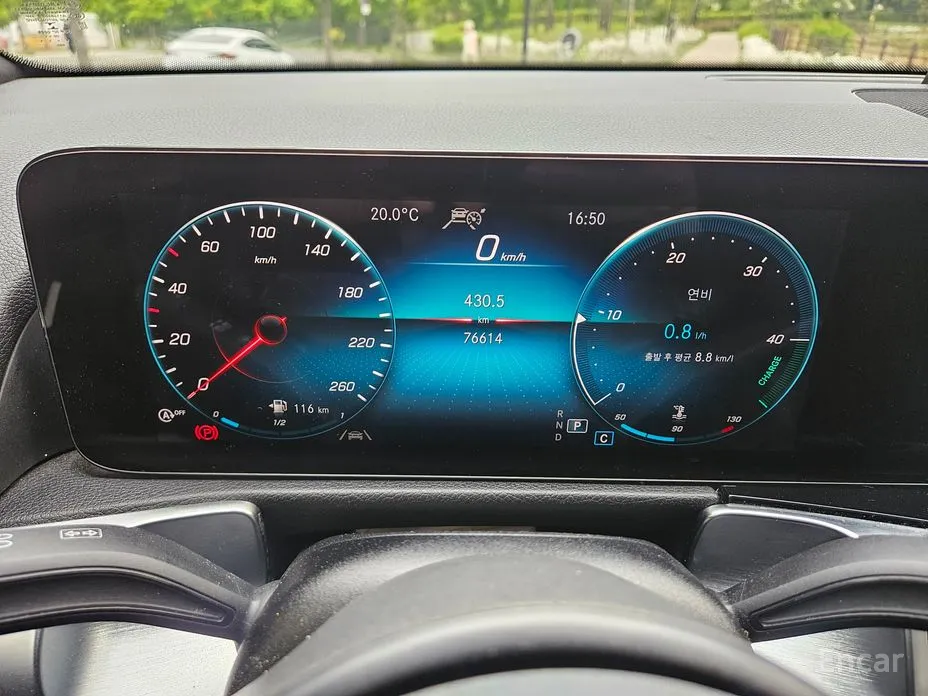 Mercedes-Benz GLB-Class 2020 GLB200 d