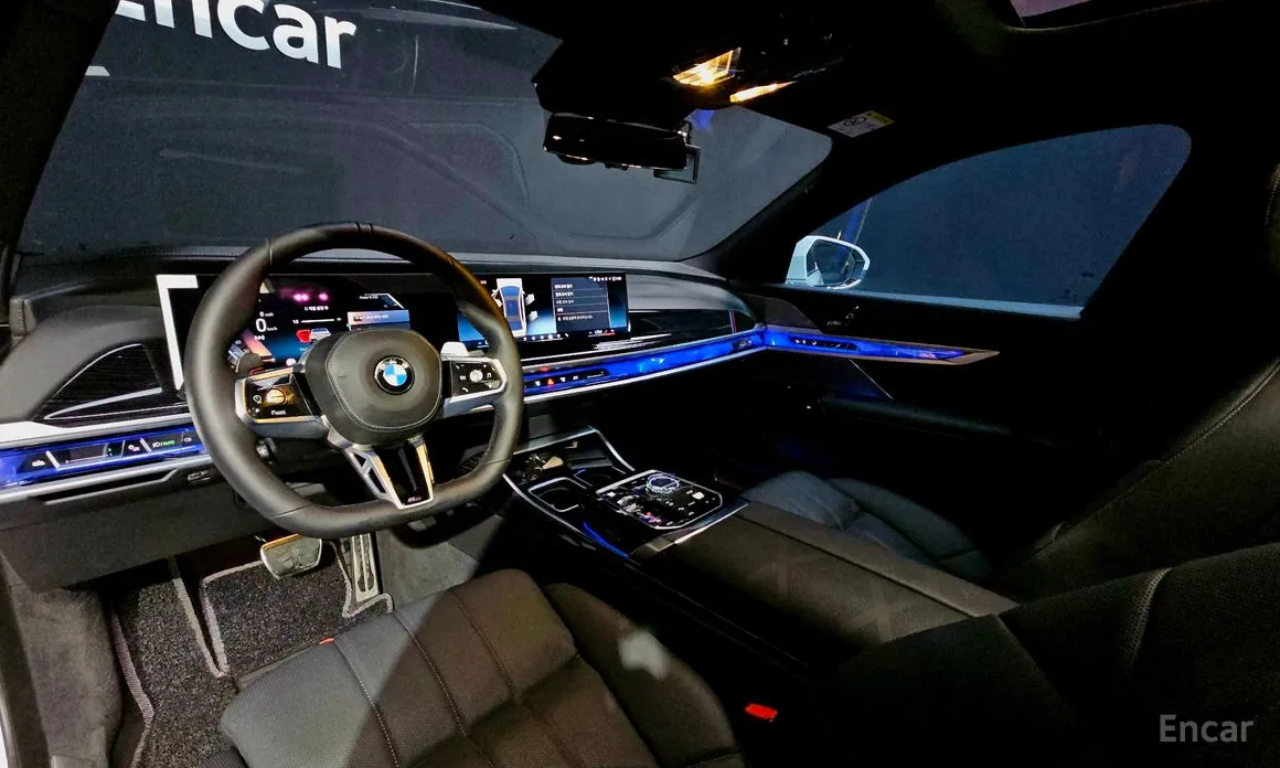 BMW 7 Series 2022 740d xDrive M Sport