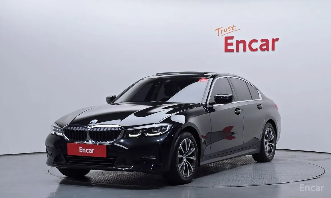 BMW 3 Series 2019 320i