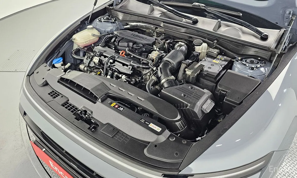 Фото 6 - Hyundai Sonata