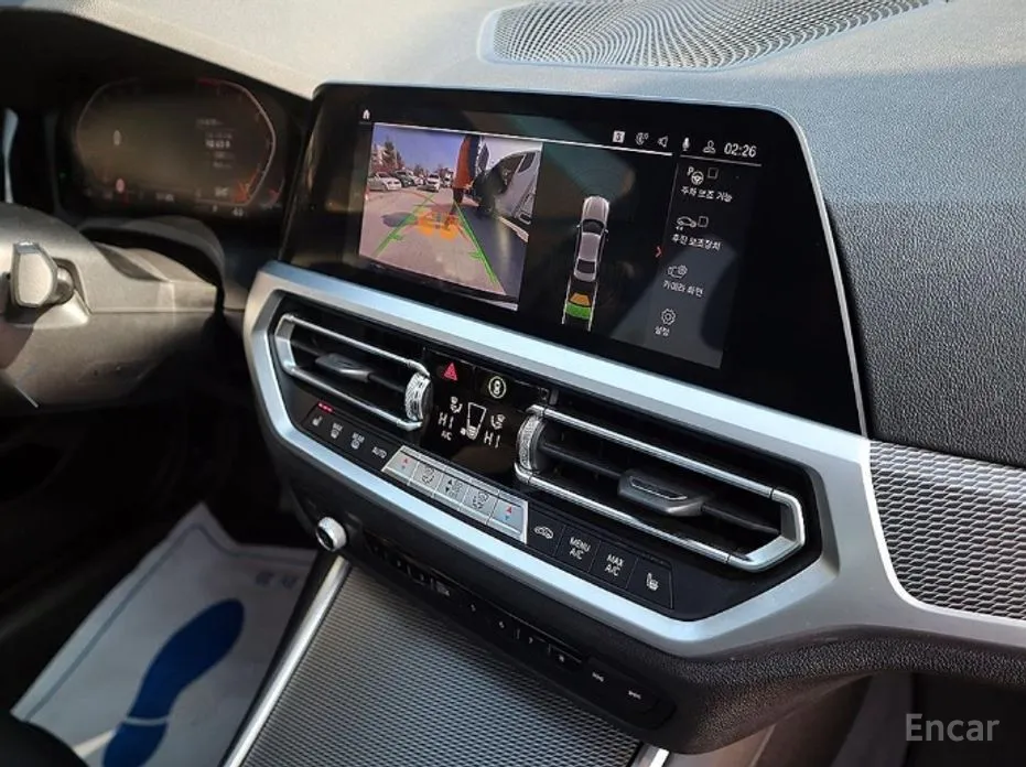 BMW 3 Series 2019 320i M Sport