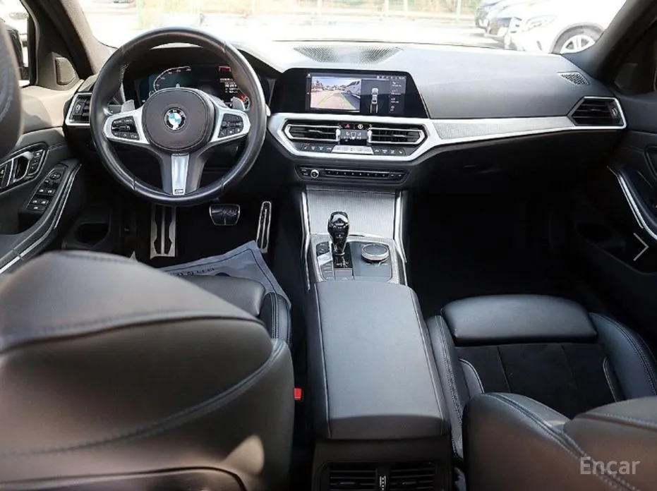 BMW 3 Series 2019 320i M Sport