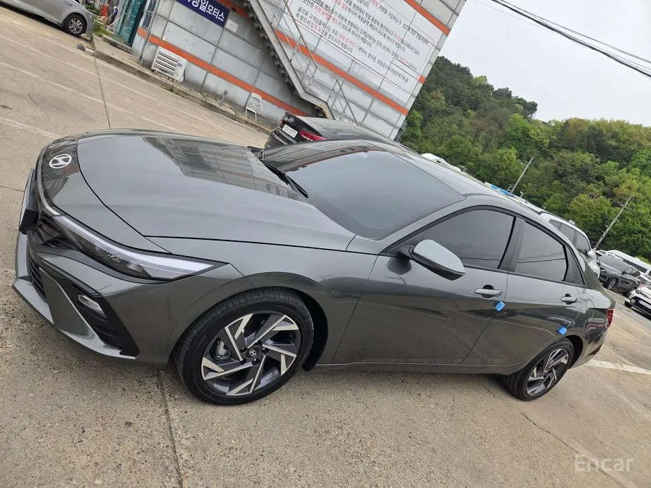 Hyundai Avante 2023 1.6