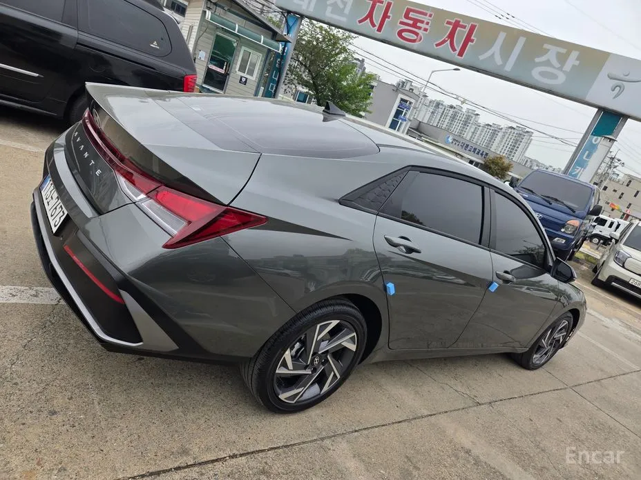 Hyundai Avante 2023 1.6
