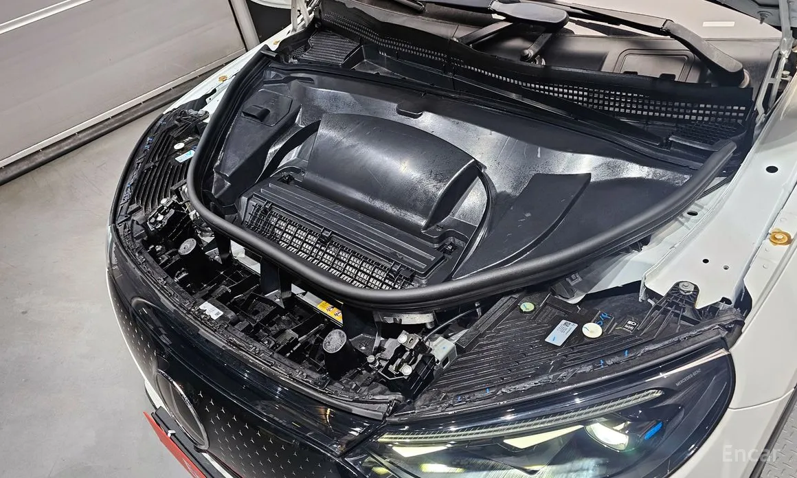 Фото 6 - Mercedes-Benz EQE