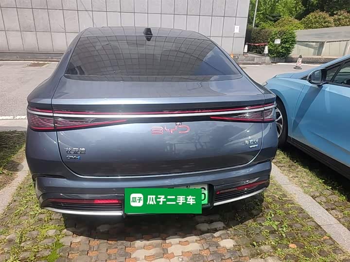 BYD Seal 07 DM-i Hybrid 2025 2025款 智驾版 DM-i 1.5L 125km 尊贵型