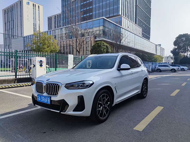 Фото 1 - BMW X3