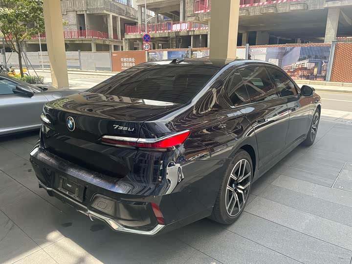 BMW 7 Series 2023 2023款 735Li M运动套装