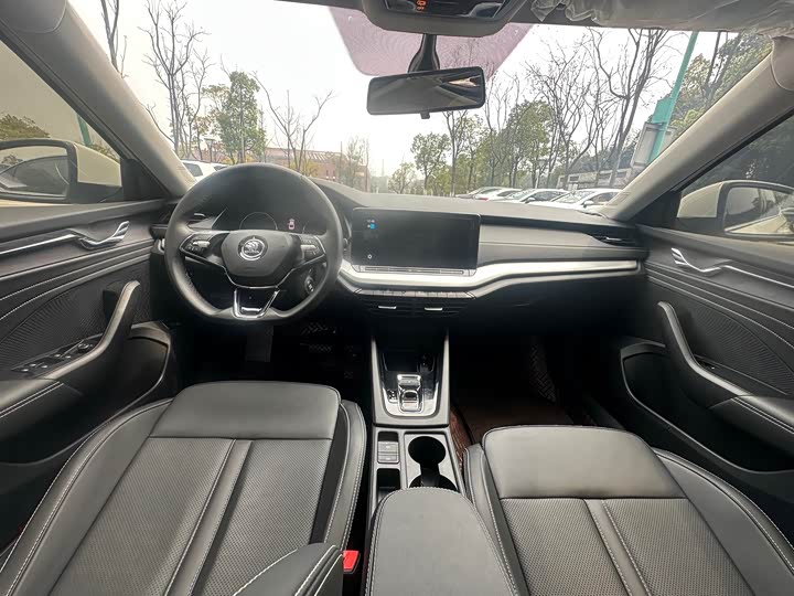 2023 Skoda Octavia Pro