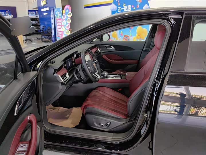 Hongqi H5 2025 2025款 1.5T DCT玄影版