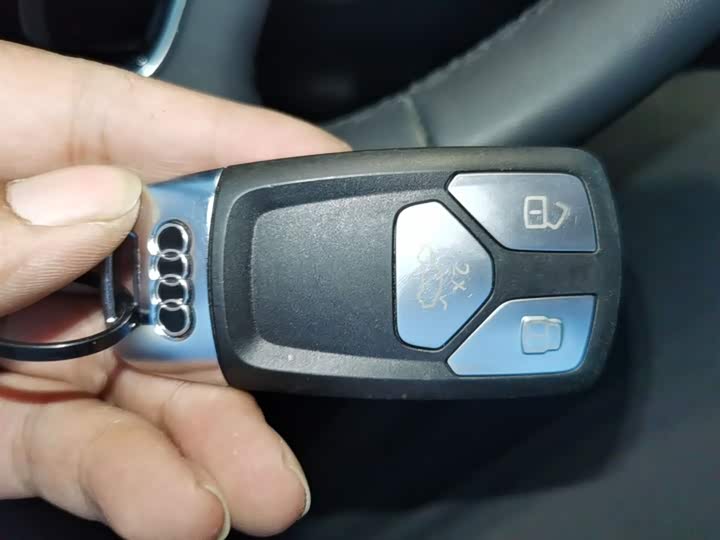 Audi A4 2024 2024款 Avant 40 TFSI 时尚运动型