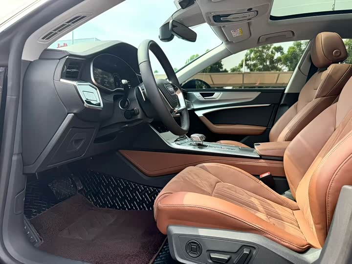 Audi A7L 2025 2025款 45 TFSI 豪华型