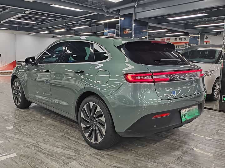 Aito M5 2022 2022款 增程四驱至臻版