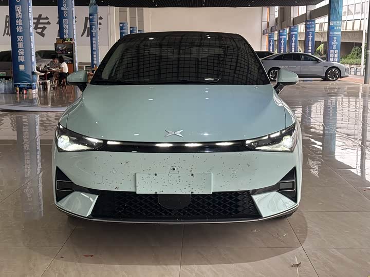Фото 1 - XPeng P5