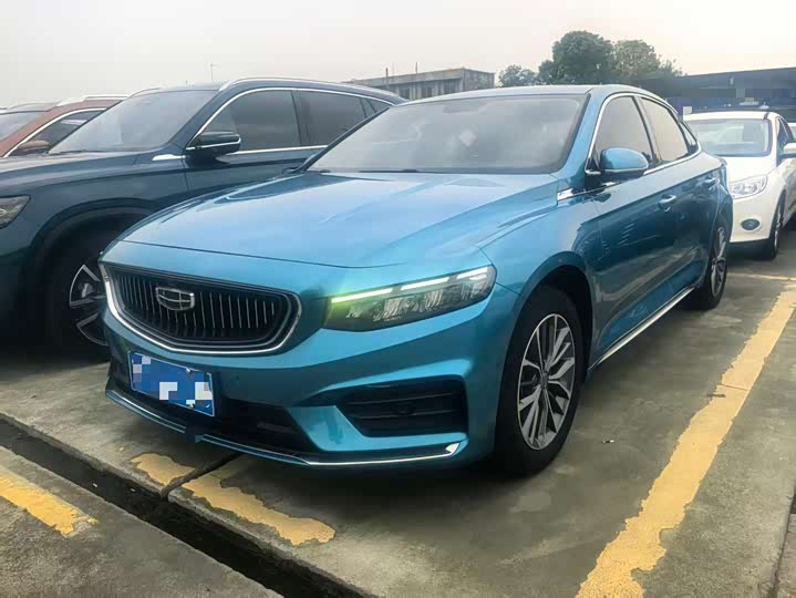 Фото 1 - Geely Preface