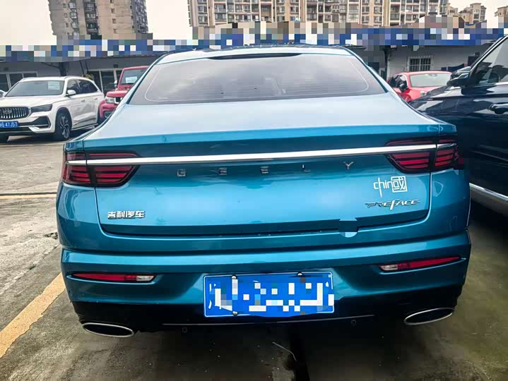 Фото 6 - Geely Preface