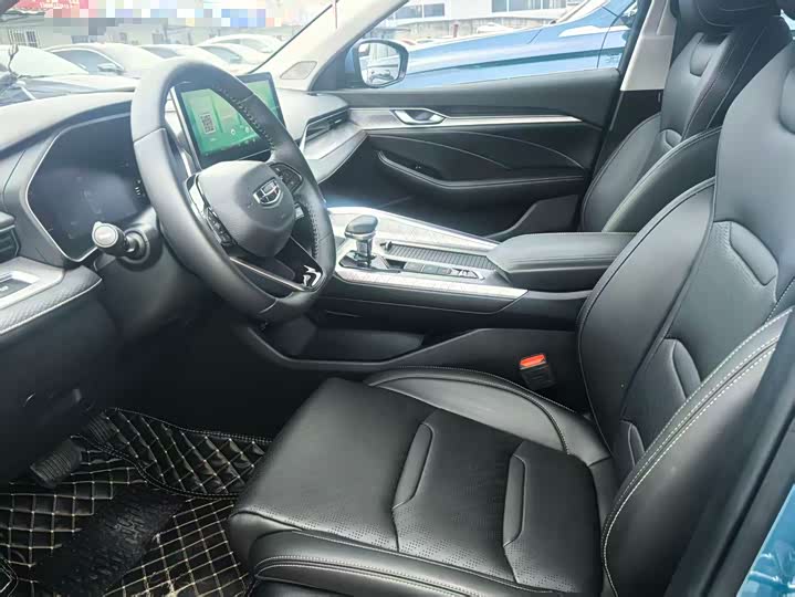 Фото 7 - Geely Preface