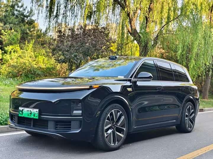 Zdjęcie 1 - LiXiang L9