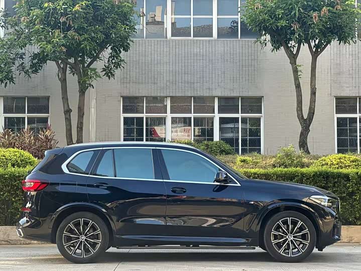 Zdjęcie 3 - BMW X5