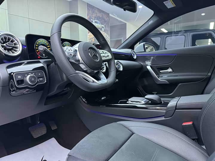 Photo 8 - Mercedes-Benz A-Class