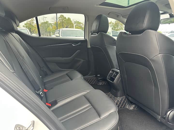 Фото 8 - Skoda Octavia Pro