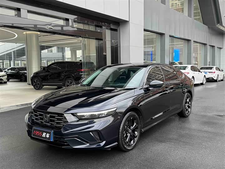 Honda Accord 2025 2025款 运动系列 260TURBO 豪华版