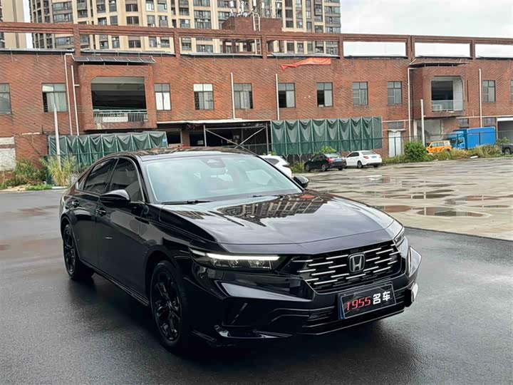 Honda Accord 2025 2025款 运动系列 260TURBO 豪华版