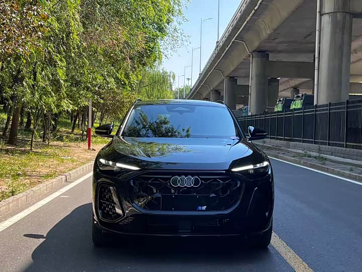 Audi Q5L 2026 2026款 2.0T 千万用户专享版